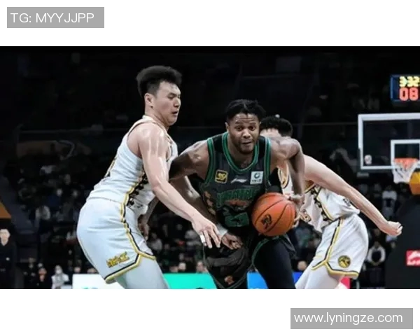 广厦与辽宁激战回顾精彩录像重温篮球巅峰对决瞬间